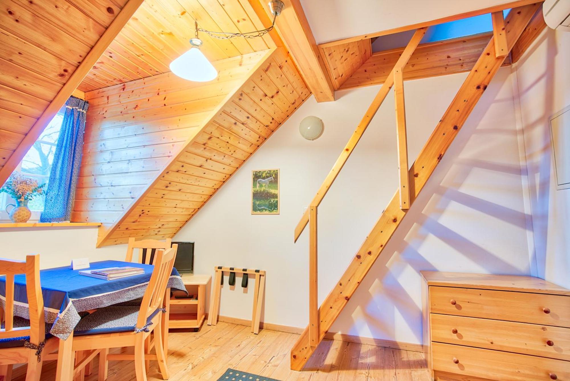 Apartman-Hotel Jitravsky Dvorec Rynoltice Dış mekan fotoğraf