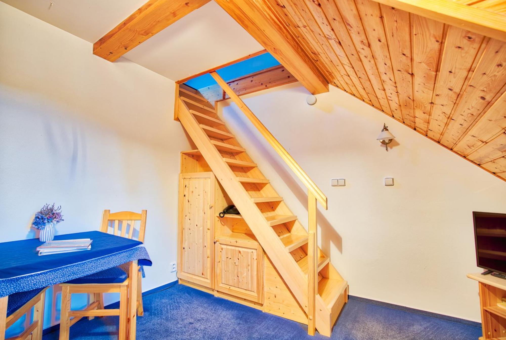 Apartman-Hotel Jitravsky Dvorec Rynoltice Dış mekan fotoğraf