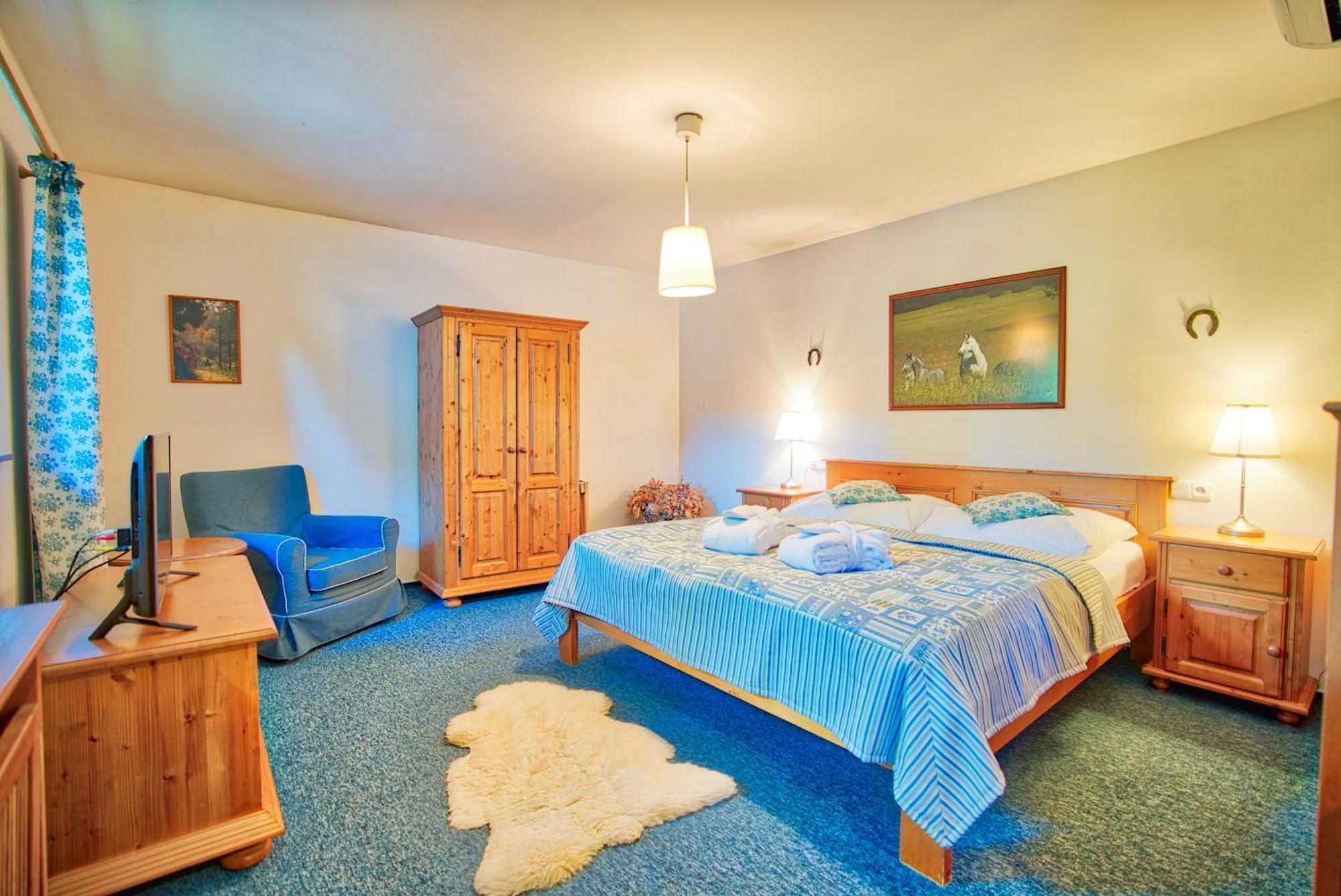 Apartman-Hotel Jitravsky Dvorec Rynoltice Dış mekan fotoğraf